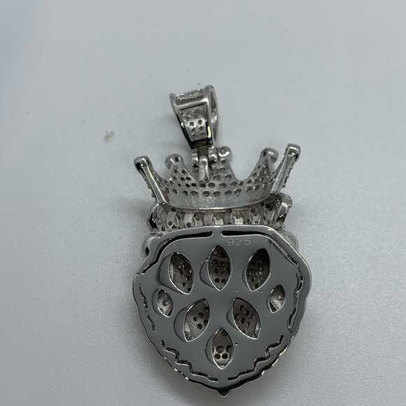 925 Sterling Silver CZ Gold Finished Pendant - Picture 3 of 3